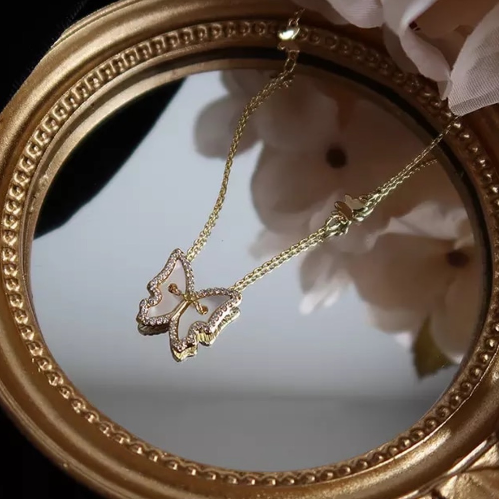 NEW 18K GOLD CLAVICLE NECKLACE, NICE NECKLACE, CUTE NECKLACE - Picture 7 of 7